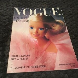 Magazine Vintage Vogue Paris Barbie magazine supplement 1988 French edition